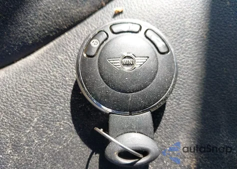 2013 Mini Hardtop Cooper from USA, damaged, VIN WMWSU3C50DT374311